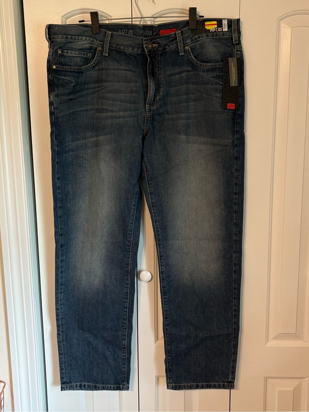 APT. 9 Men's Blue Jeans- 42x32